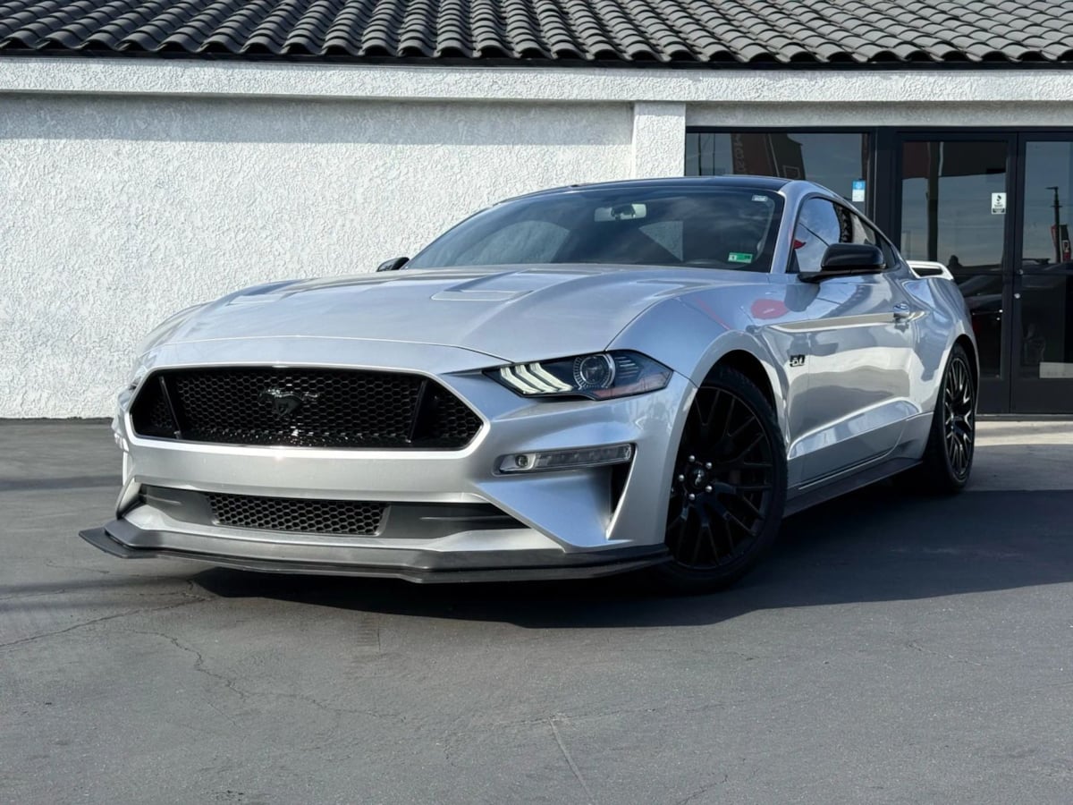 2019 Ford Mustang GT photo 3