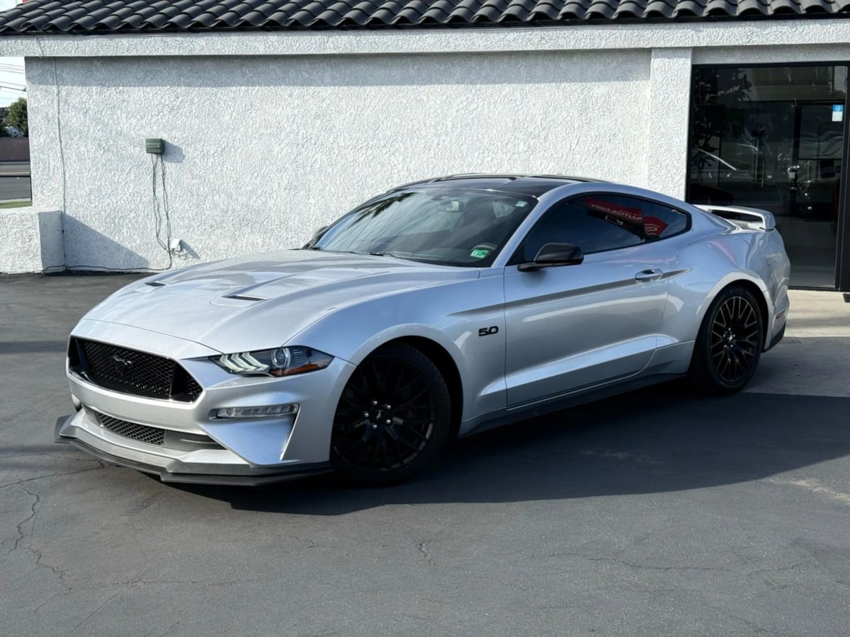 2019 Ford Mustang GT photo 4