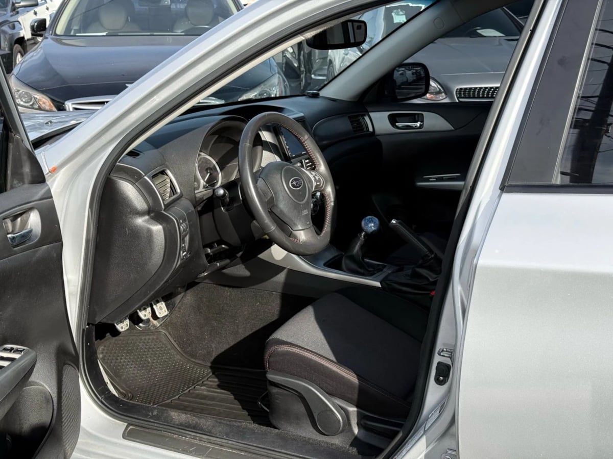2010 Subaru Impreza WRX - Photo 18
