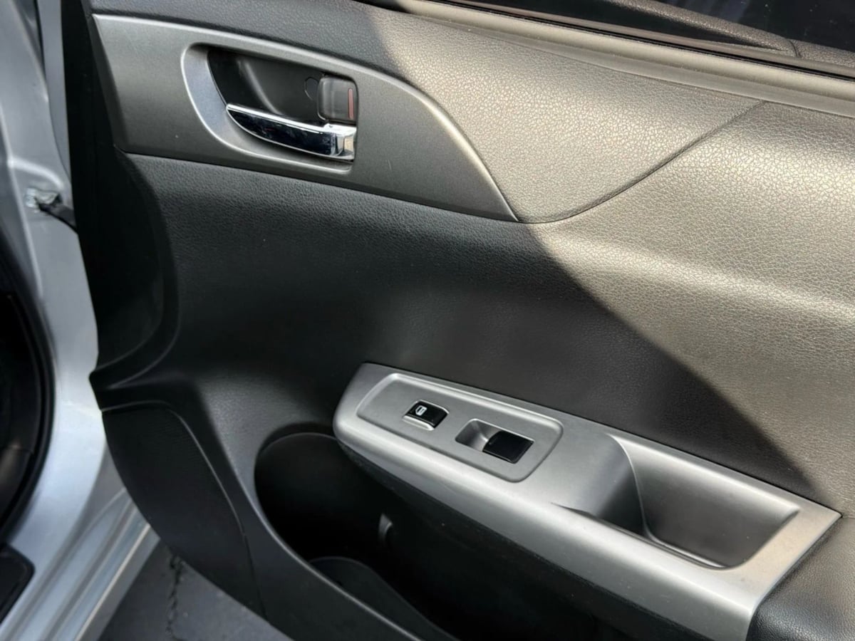 2010 Subaru Impreza WRX - Photo 23