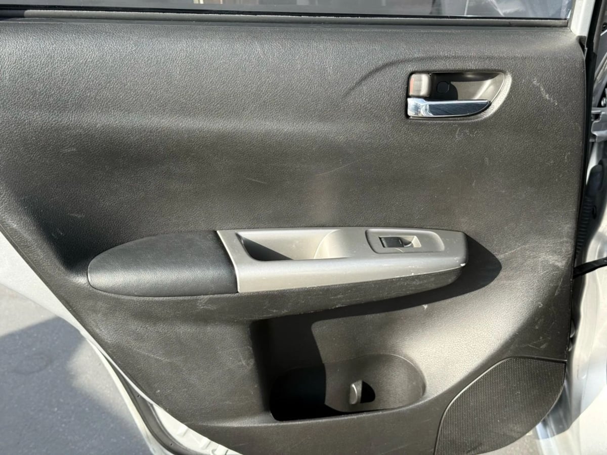 2010 Subaru Impreza WRX - Photo 32