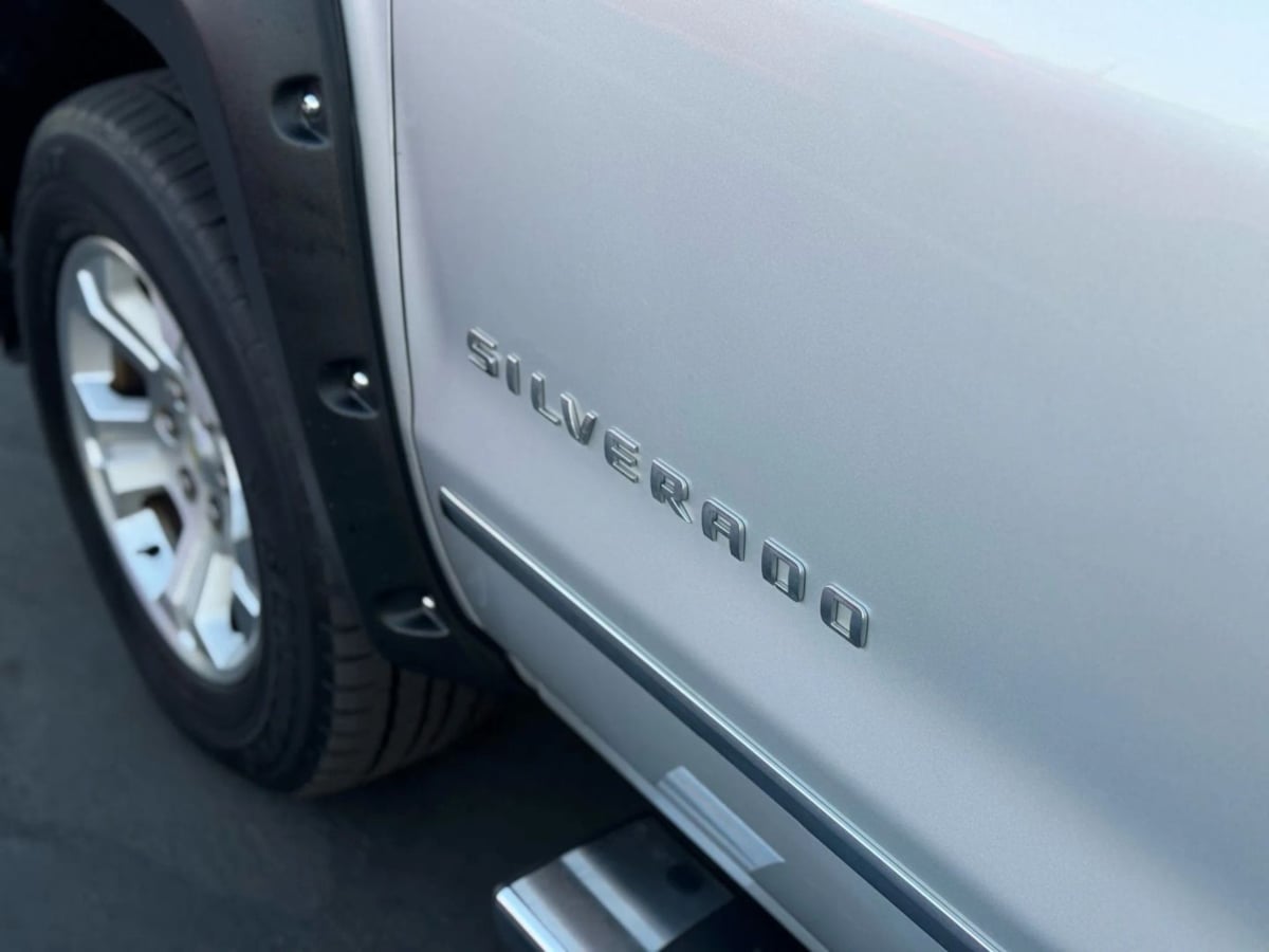 2015 Chevrolet Silverado 1500 LTZ - Photo 17