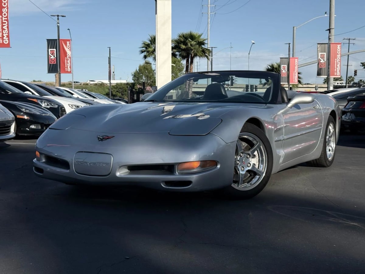 2001 Chevrolet Corvette Base - Photo 3