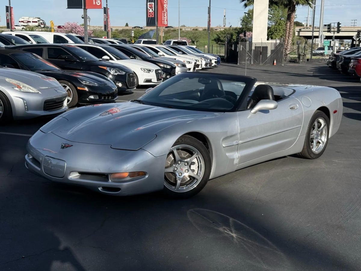 2001 Chevrolet Corvette Base - Photo 4