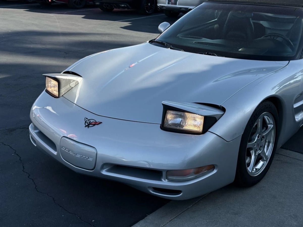 2001 Chevrolet Corvette Base - Photo 17