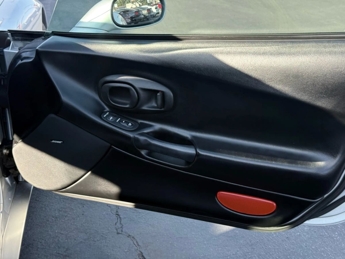 2001 Chevrolet Corvette Base - Photo 23