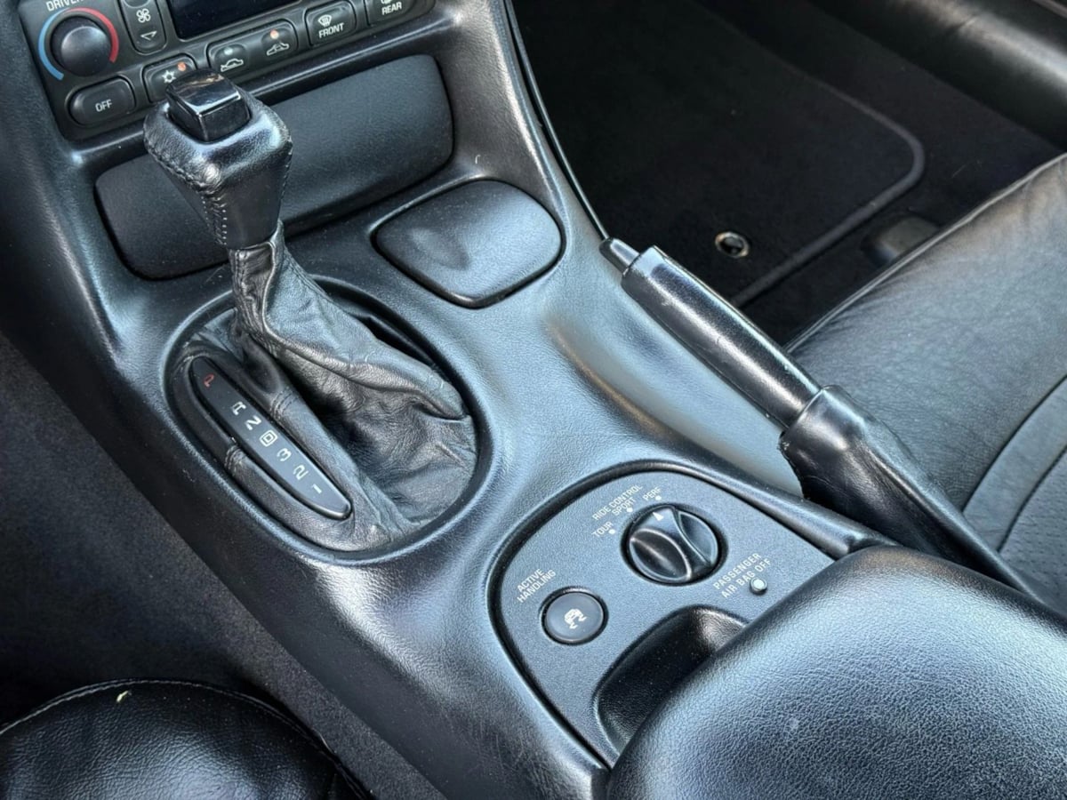 2001 Chevrolet Corvette Base - Photo 29