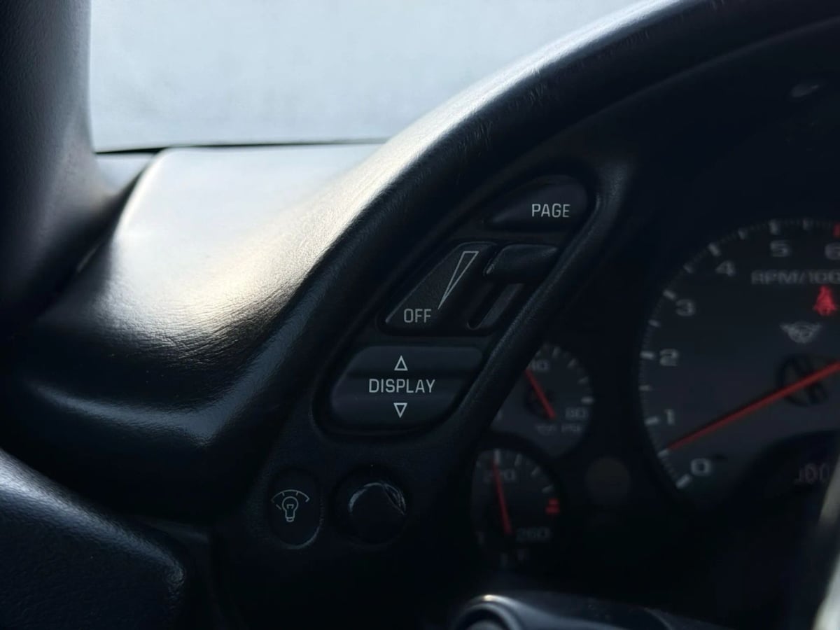 2001 Chevrolet Corvette Base - Photo 36