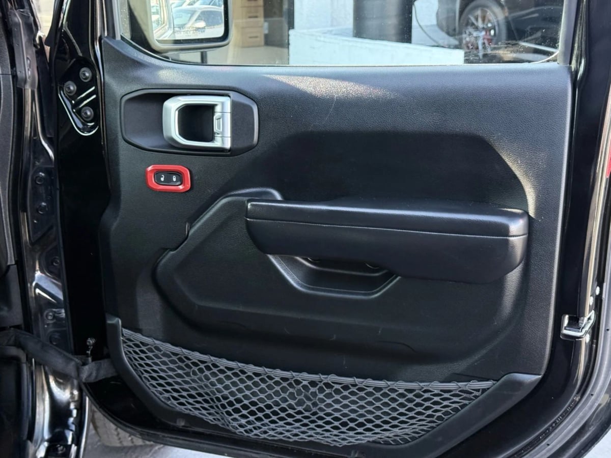 2019 Jeep Wrangler Unlimited Sport S - Photo 19