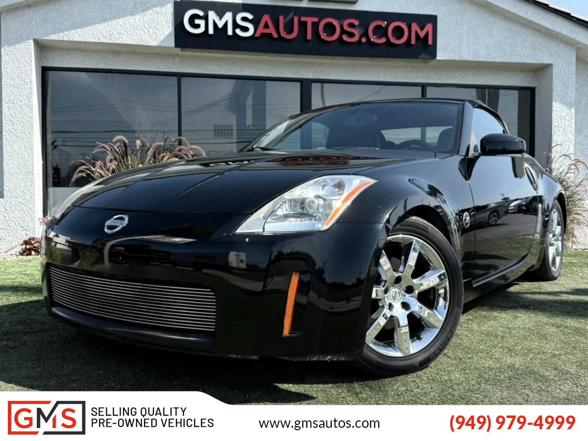Super Black 2005 Nissan 350Z Coupe Rear-Wheel Drive Automatic
