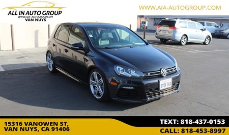 2013 Volkswagen Golf R w/Sunroof & Navi