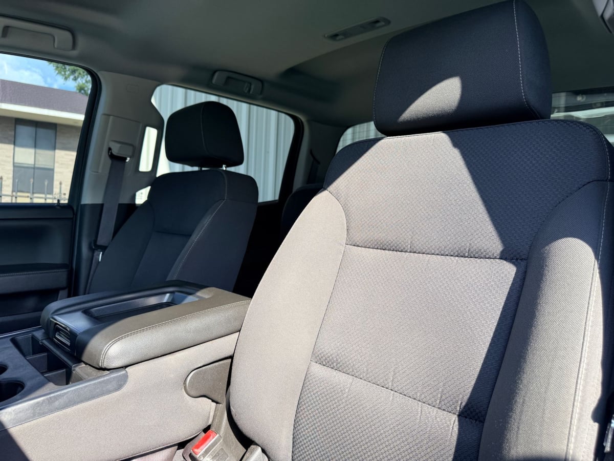 2017 Chevrolet Silverado 2500HD LT - Photo 8