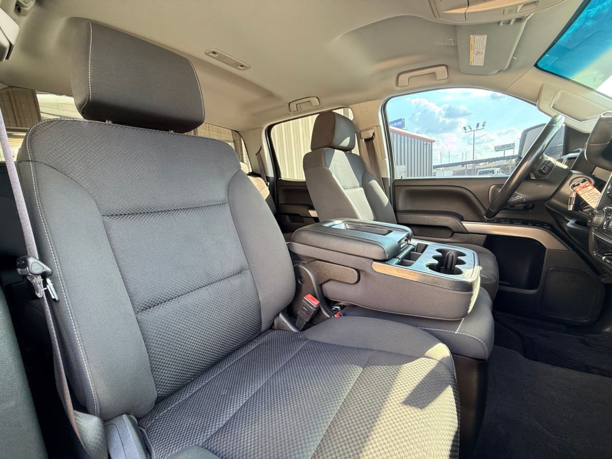 2017 Chevrolet Silverado 2500HD LT - Photo 15