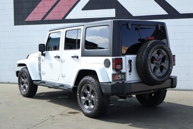 2017 Jeep Wrangler Unlimited Freedom Edition - Photo 11