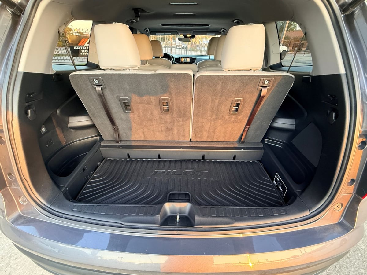 2021 Honda Pilot EX-L - Photo 18