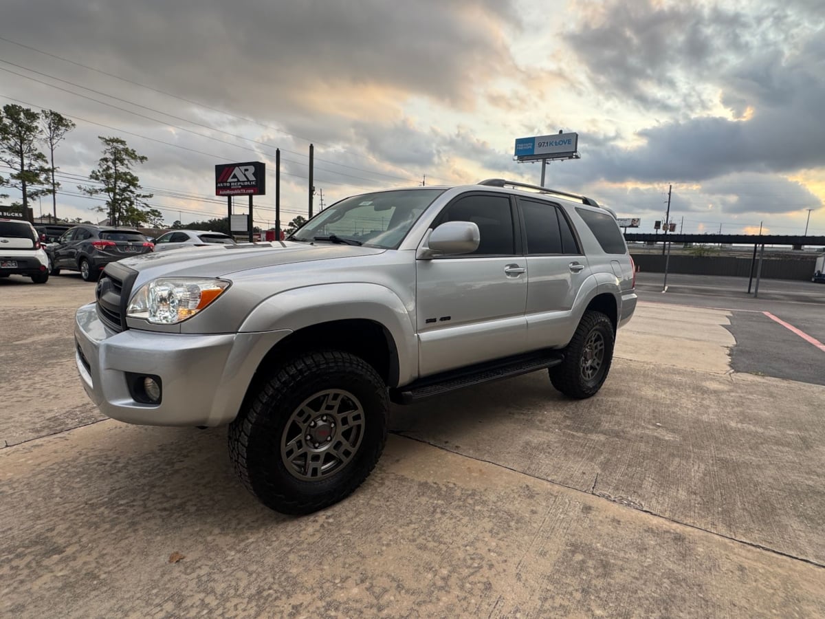 2008 Toyota 4Runner SR5 4x4's photo