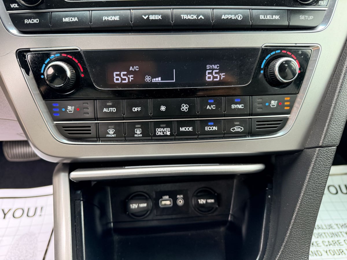 2017 Hyundai Sonata Hybrid Limited - Photo 25
