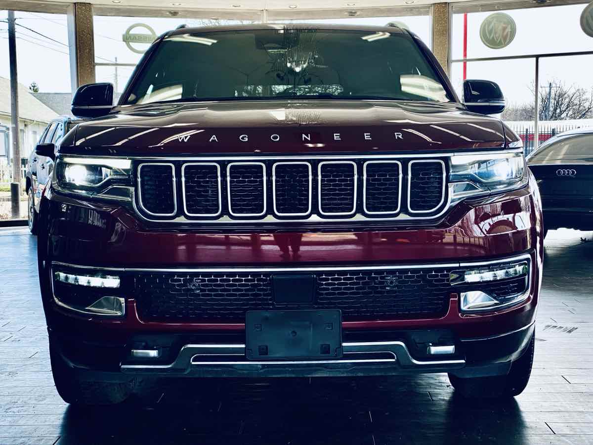 2023 Jeep Wagoneer Series III photo 4