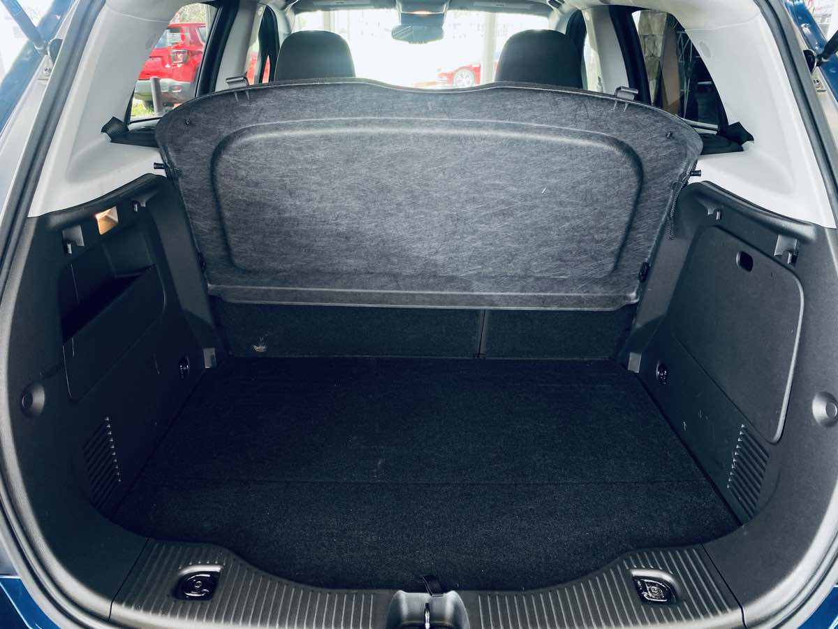 2020 Chevrolet Trax LT photo 21