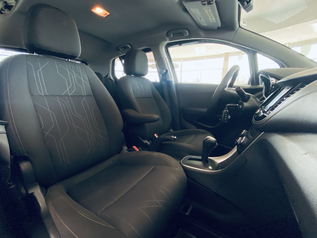 2020 Chevrolet Trax LT photo 33