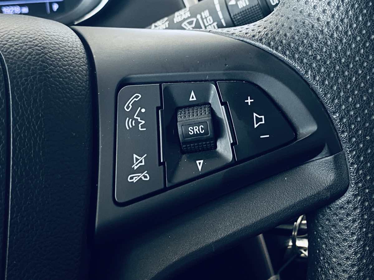 2020 Chevrolet Trax LT photo 39