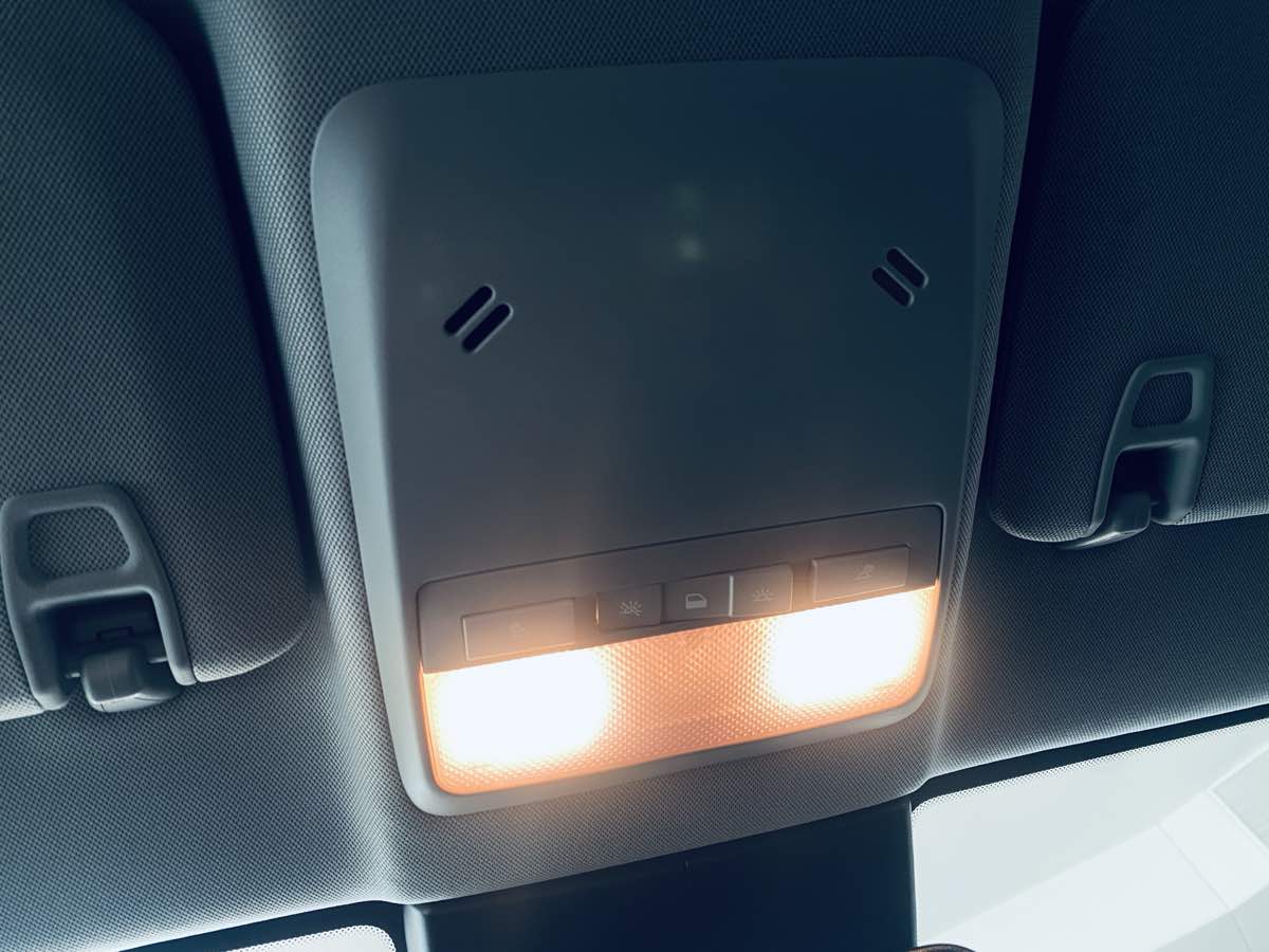 2020 Chevrolet Trax LT photo 45