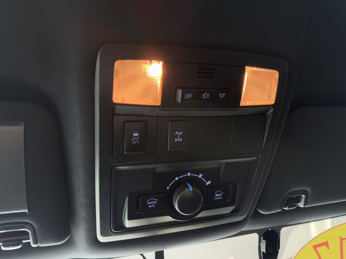 2017 Toyota Tacoma TRD Double Cab V6 4x4 photo 53
