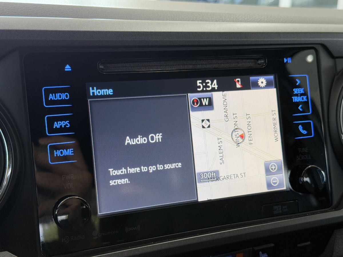 2017 Toyota Tacoma TRD Double Cab V6 4x4 photo 56