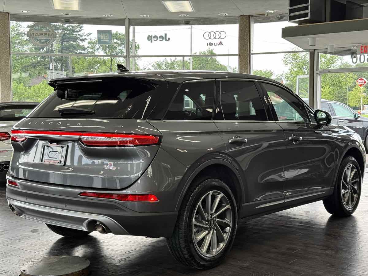 2024 Lincoln Corsair Premiere - Photo 13