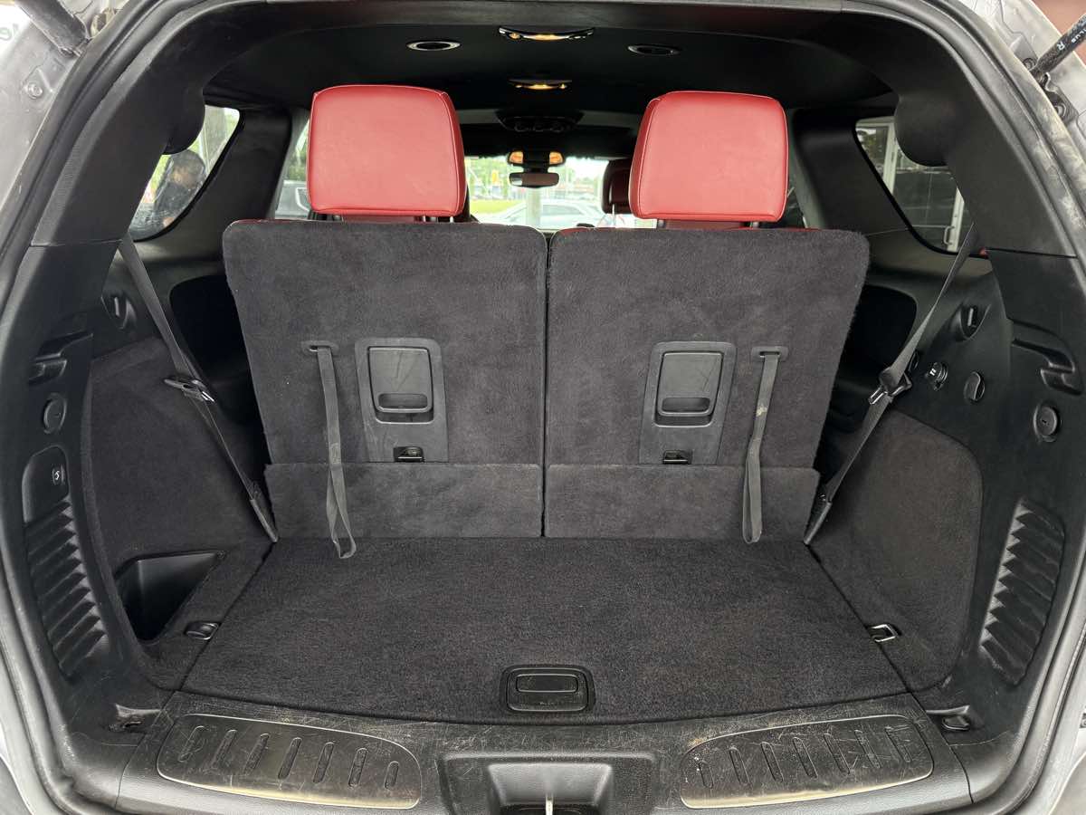 2019 Dodge Durango SRT photo 25
