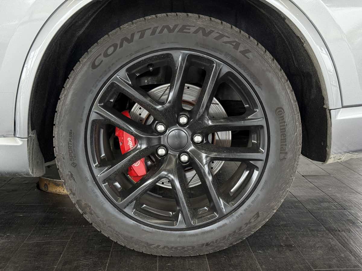 2019 Dodge Durango SRT photo 37