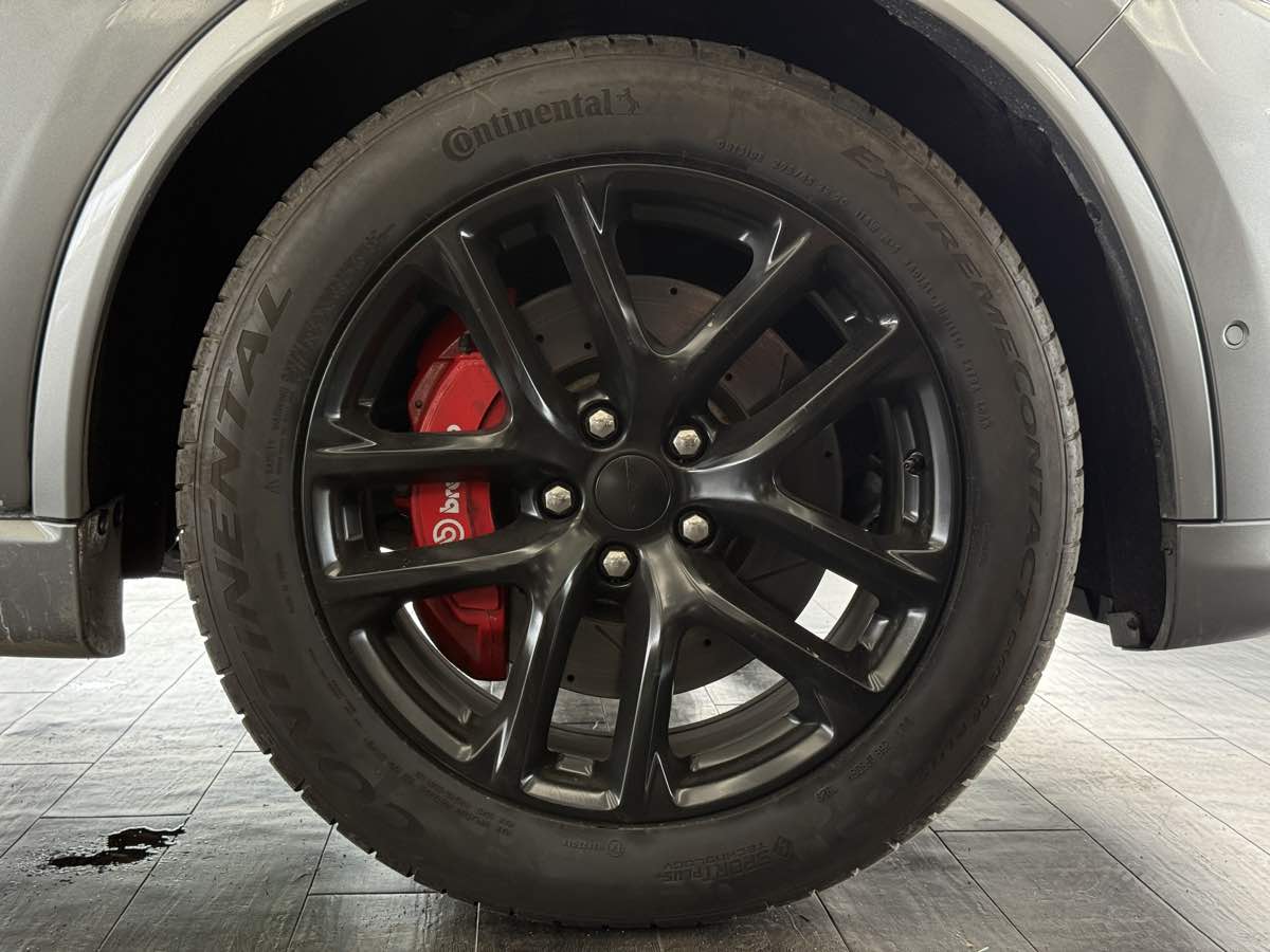 2019 Dodge Durango SRT photo 39