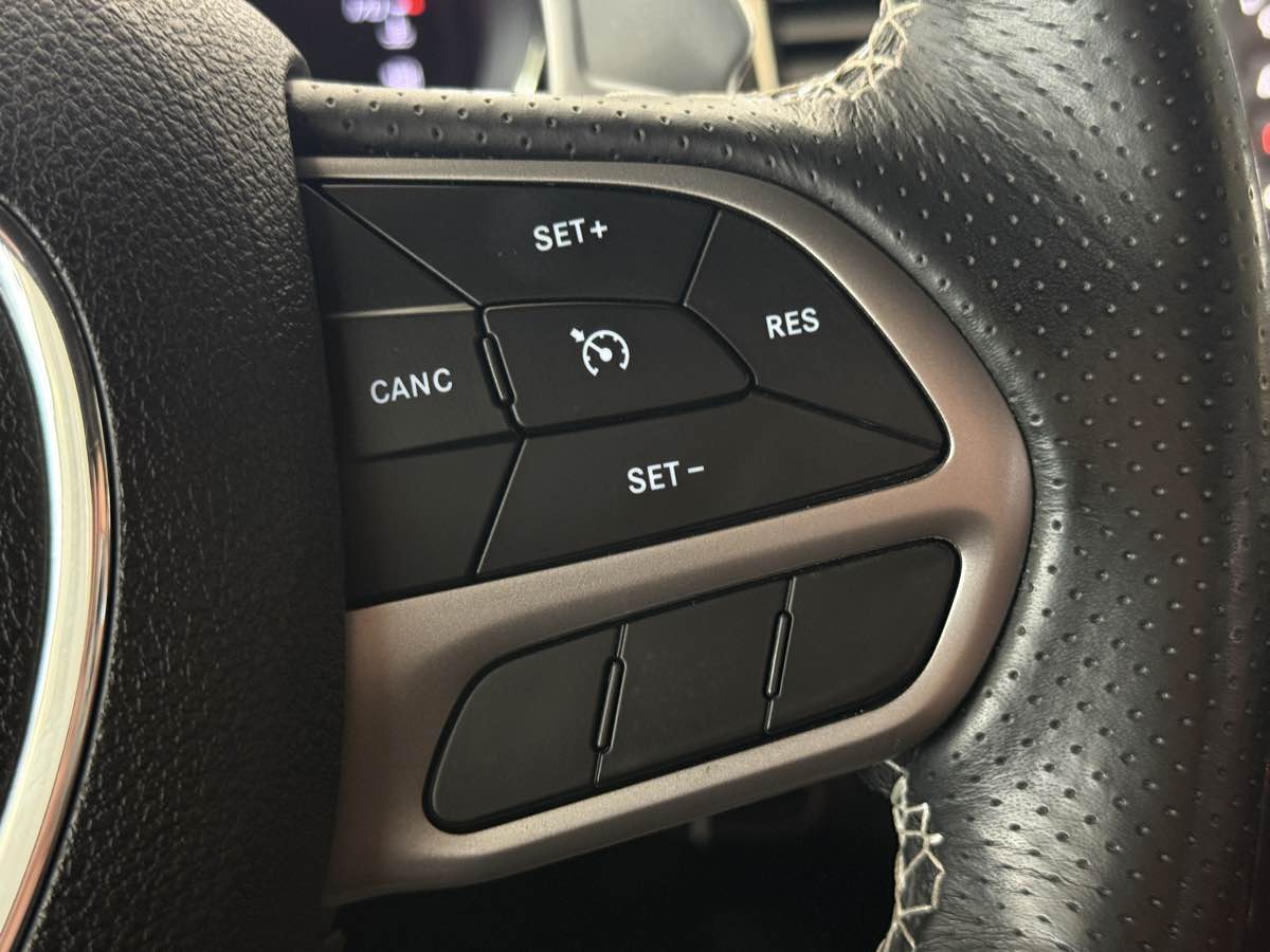 2019 Dodge Durango SRT photo 48