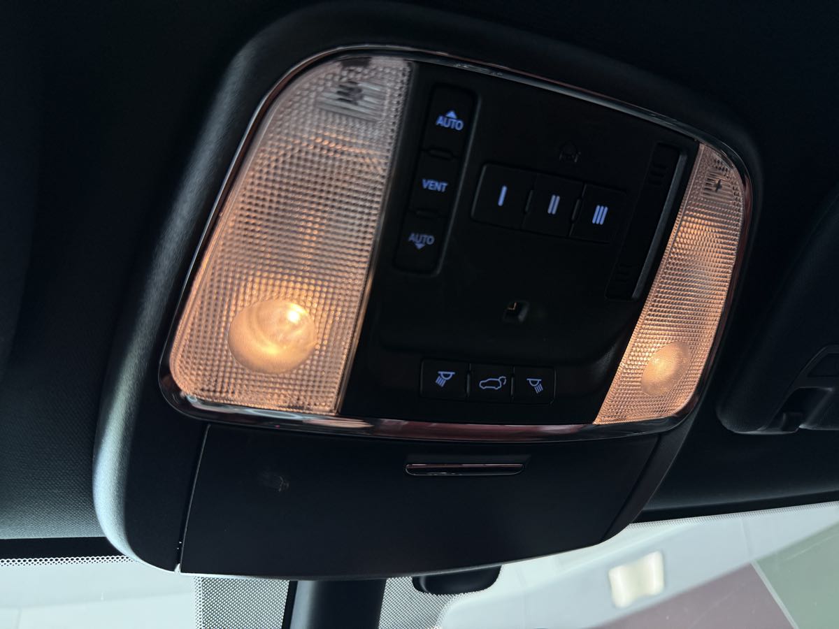 2019 Dodge Durango SRT photo 56