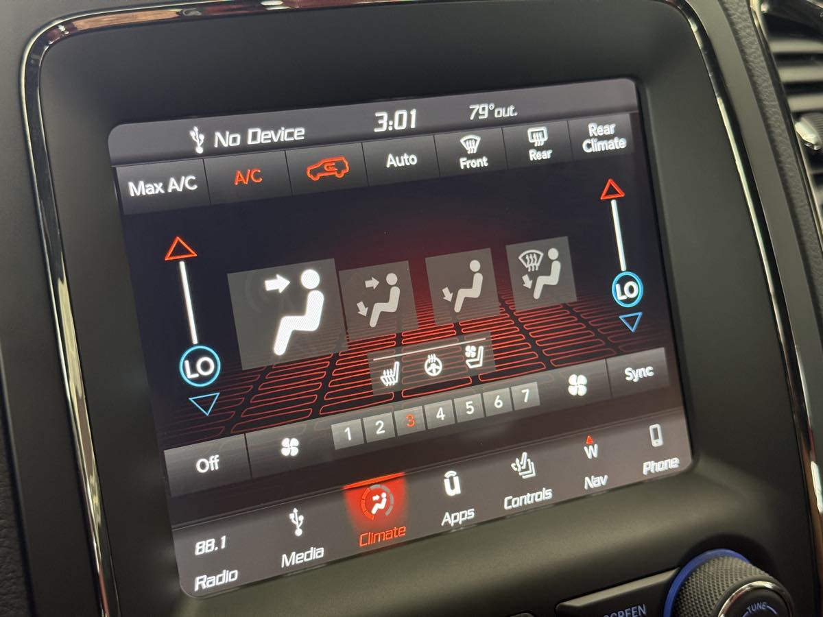 2019 Dodge Durango SRT photo 60