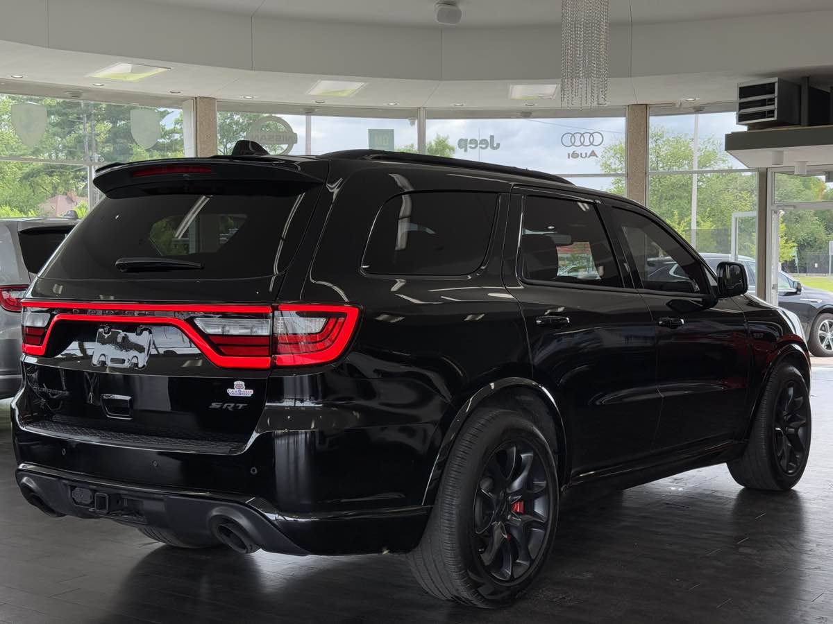 2023 Dodge Durango SRT 392 Premium photo 9