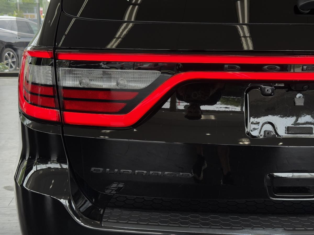 2023 Dodge Durango SRT 392 Premium photo 15