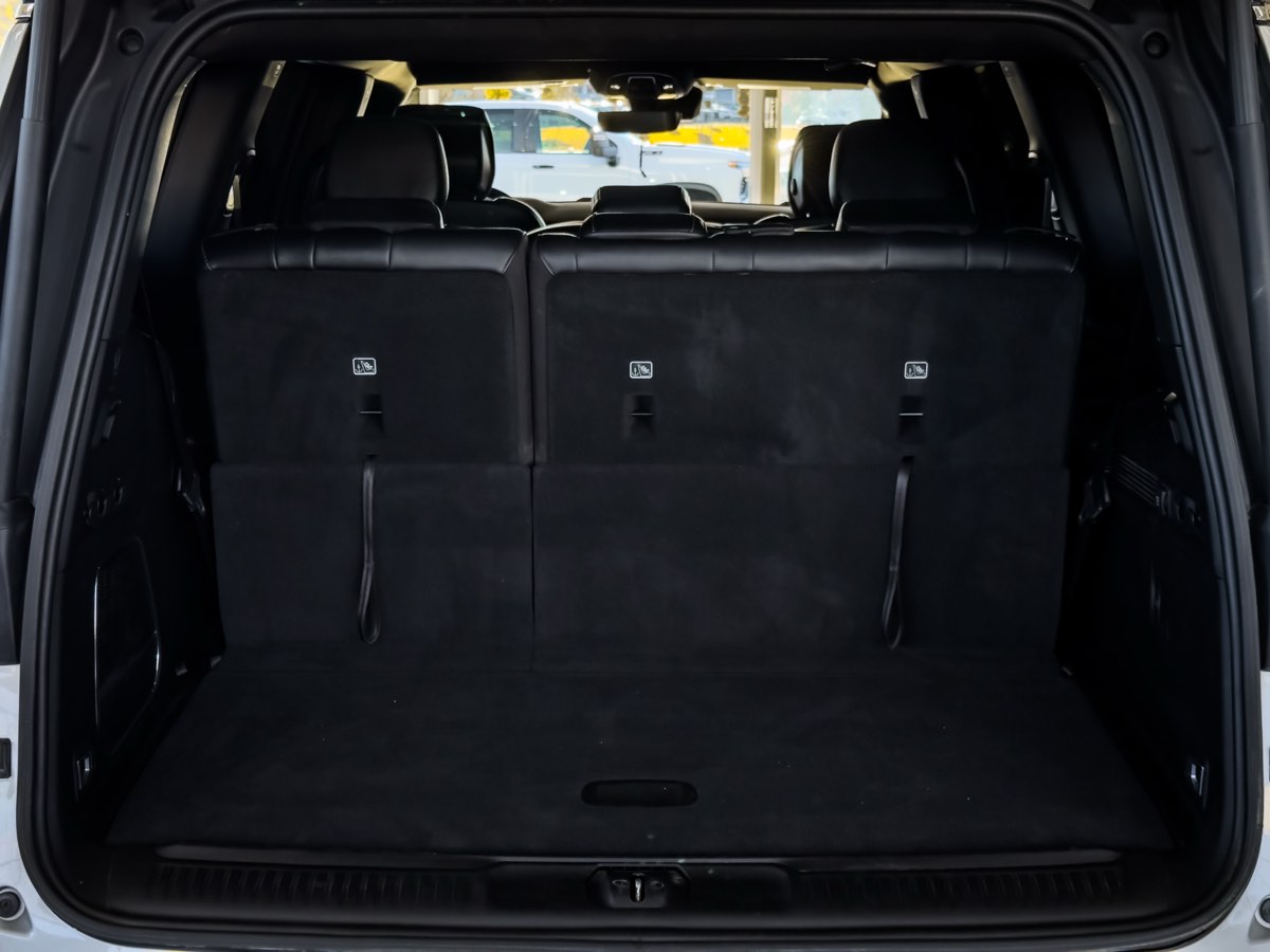 2024 Jeep Wagoneer Base photo 26