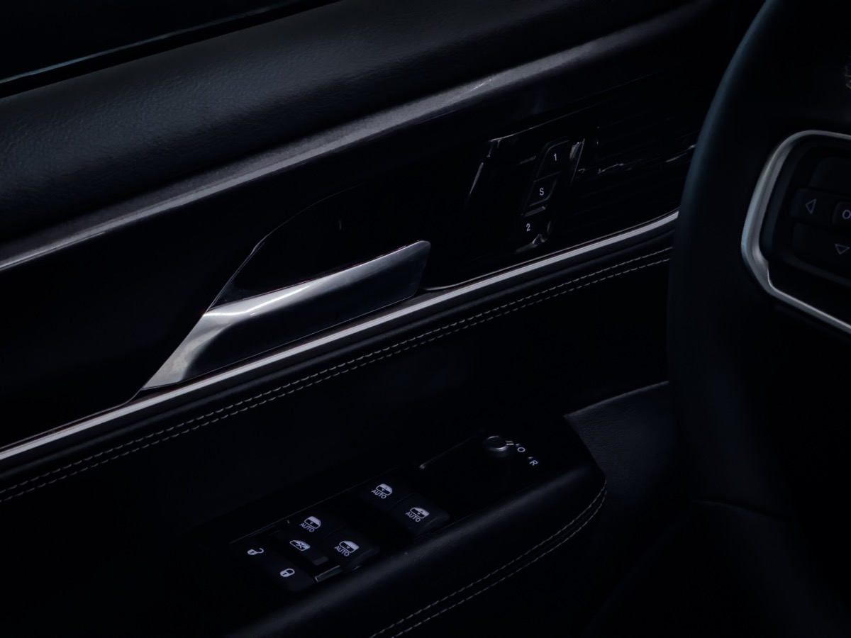 2024 Jeep Wagoneer Base photo 36