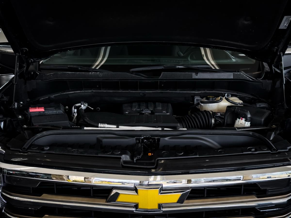 2024 Chevrolet Silverado 1500 LT photo 21
