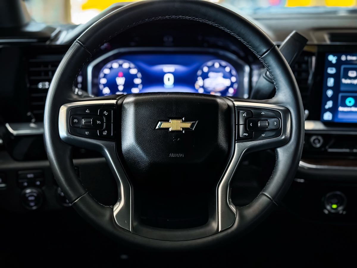 2024 Chevrolet Silverado 1500 LT photo 31