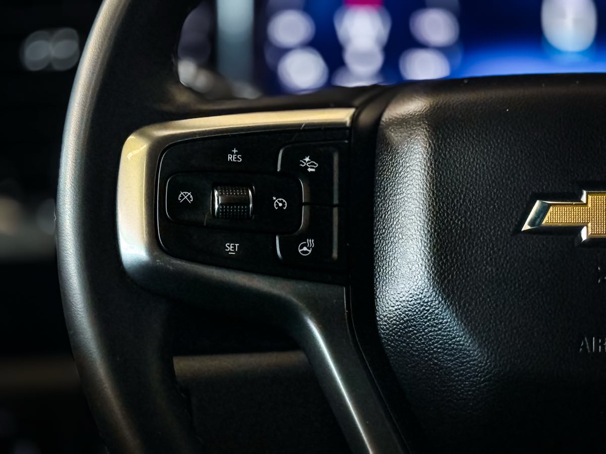 2024 Chevrolet Silverado 1500 LT photo 32
