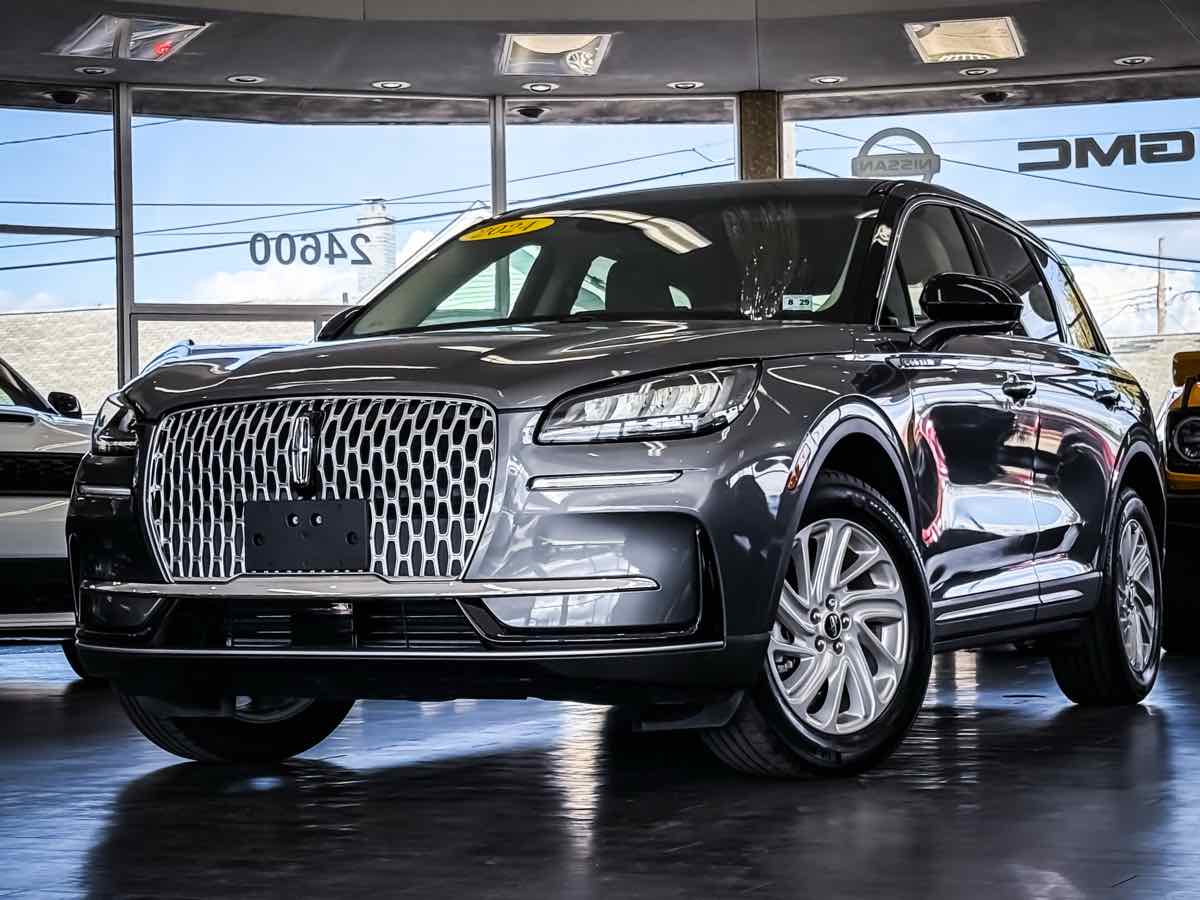 2024 Lincoln Corsair Premiere photo 4