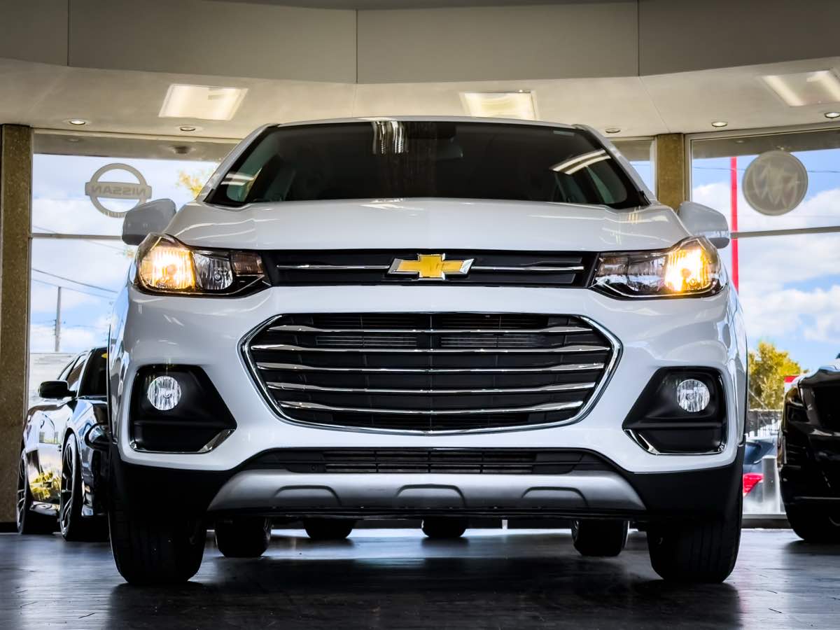2020 Chevrolet Trax LS photo 4
