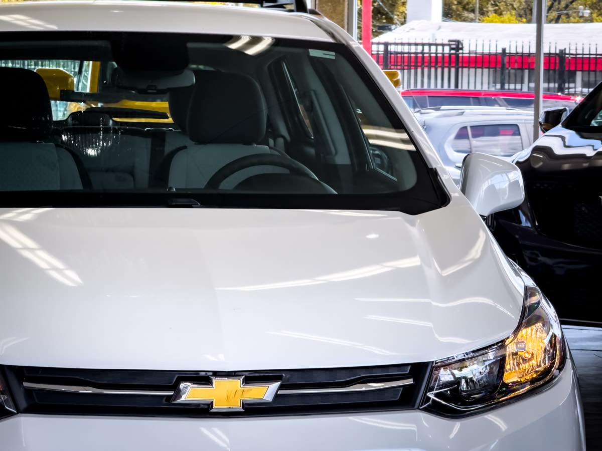 2020 Chevrolet Trax LS photo 17
