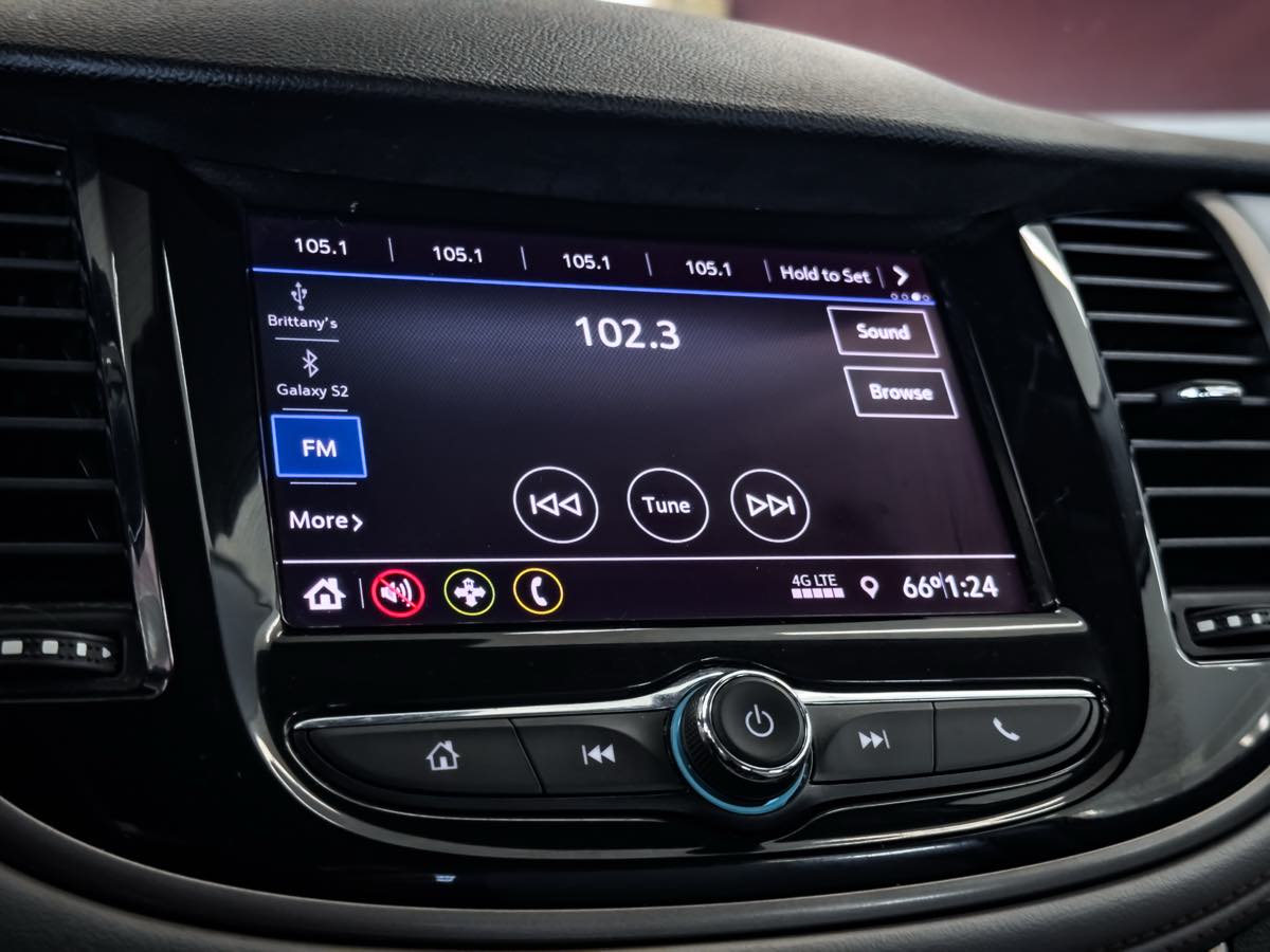 2020 Chevrolet Trax LS photo 36