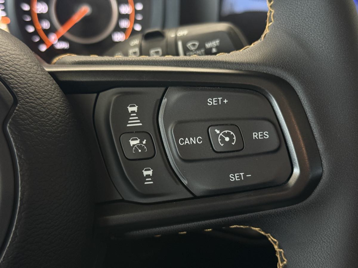 2024 Jeep Wrangler Sport S photo 38