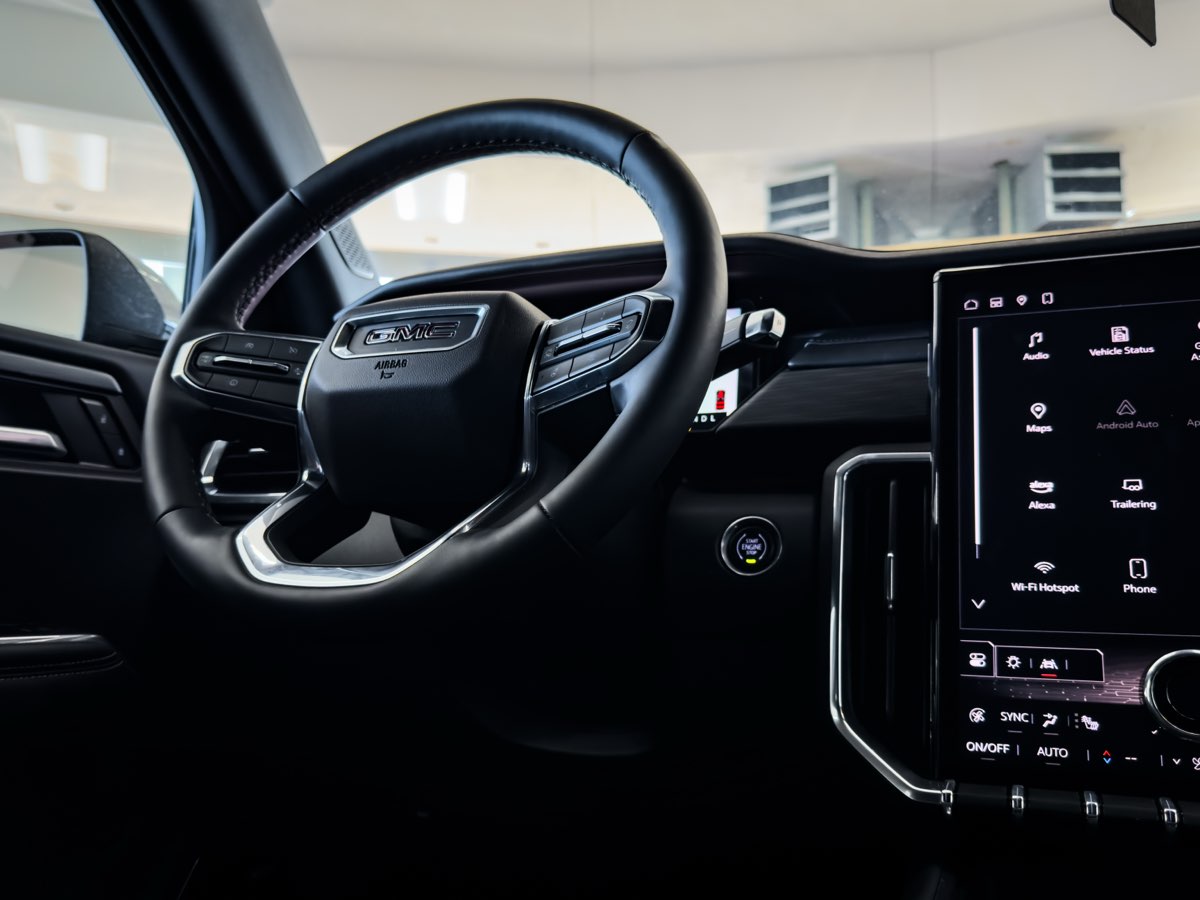 2025 Gmc Acadia Elevation Black Edition photo 26