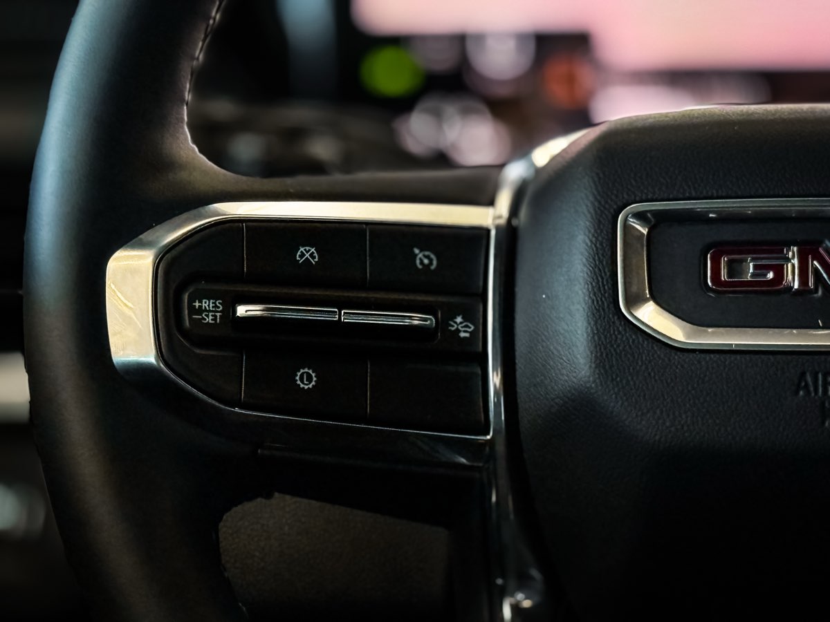 2025 Gmc Acadia Elevation Black Edition photo 28