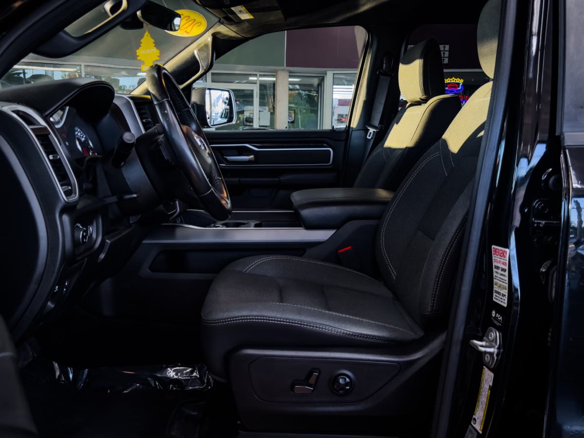 2021 Ram 1500 Big Horn photo 21